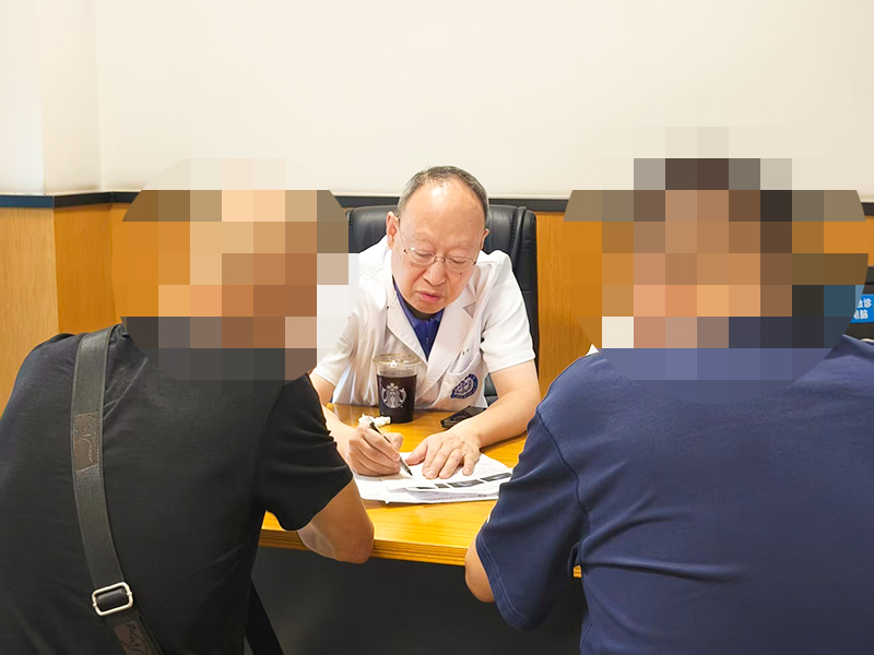 精准除癌丨川泌成功完成复杂前列腺癌手术