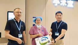 川泌工会暖心慰问中高考职工家庭