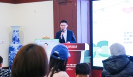 “泌—妇融合”初实践：四川泌尿外科医院应邀出席安琪儿公益讲座与义诊
